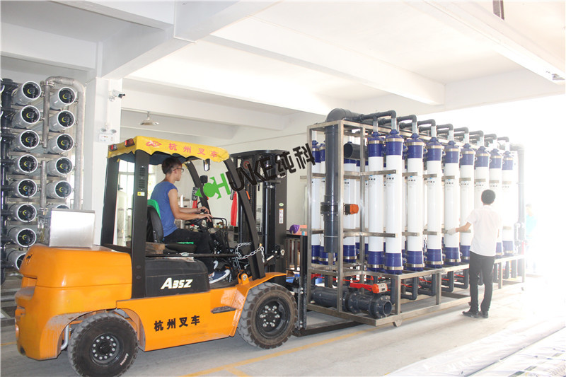 Big Water Machine 135T UF + 100T RO Water Treatment Plant For Printing And Dyeing