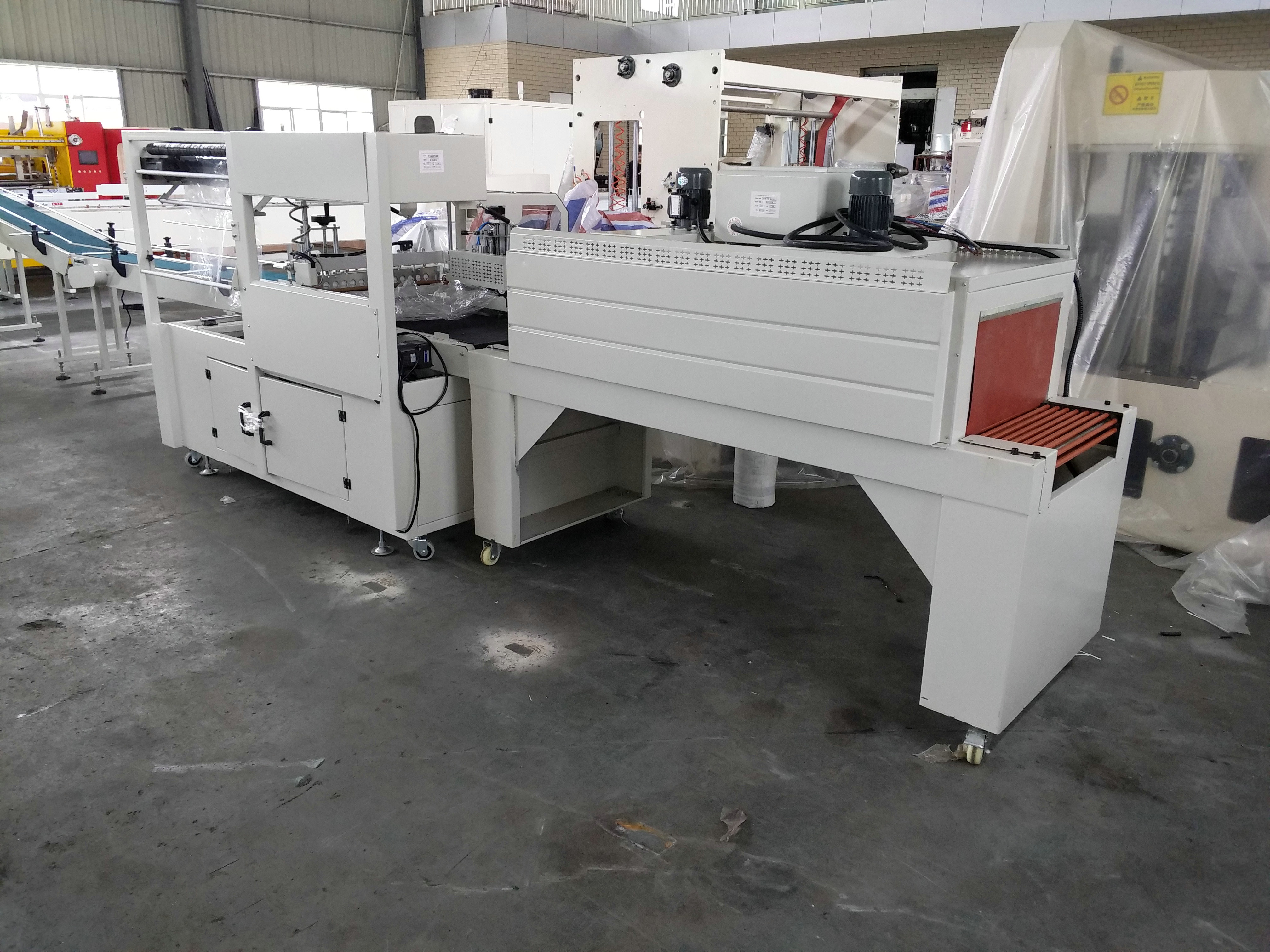 Good Price Maxi Roll Automatic Toilet Tissue Paper Shrink Packing Machine