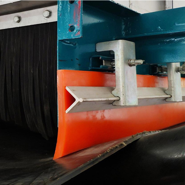 10mm Thickness Pu Skirting Board For Sealing Conveyor Belt Mining Industry
