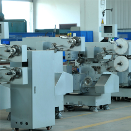 5KW Automatic Effervescent Tablets Foil Packing Machine with Vibrator Feeding System