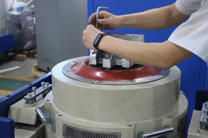 2000hz High Frequency Vibration Testing System With Big Moving Coil