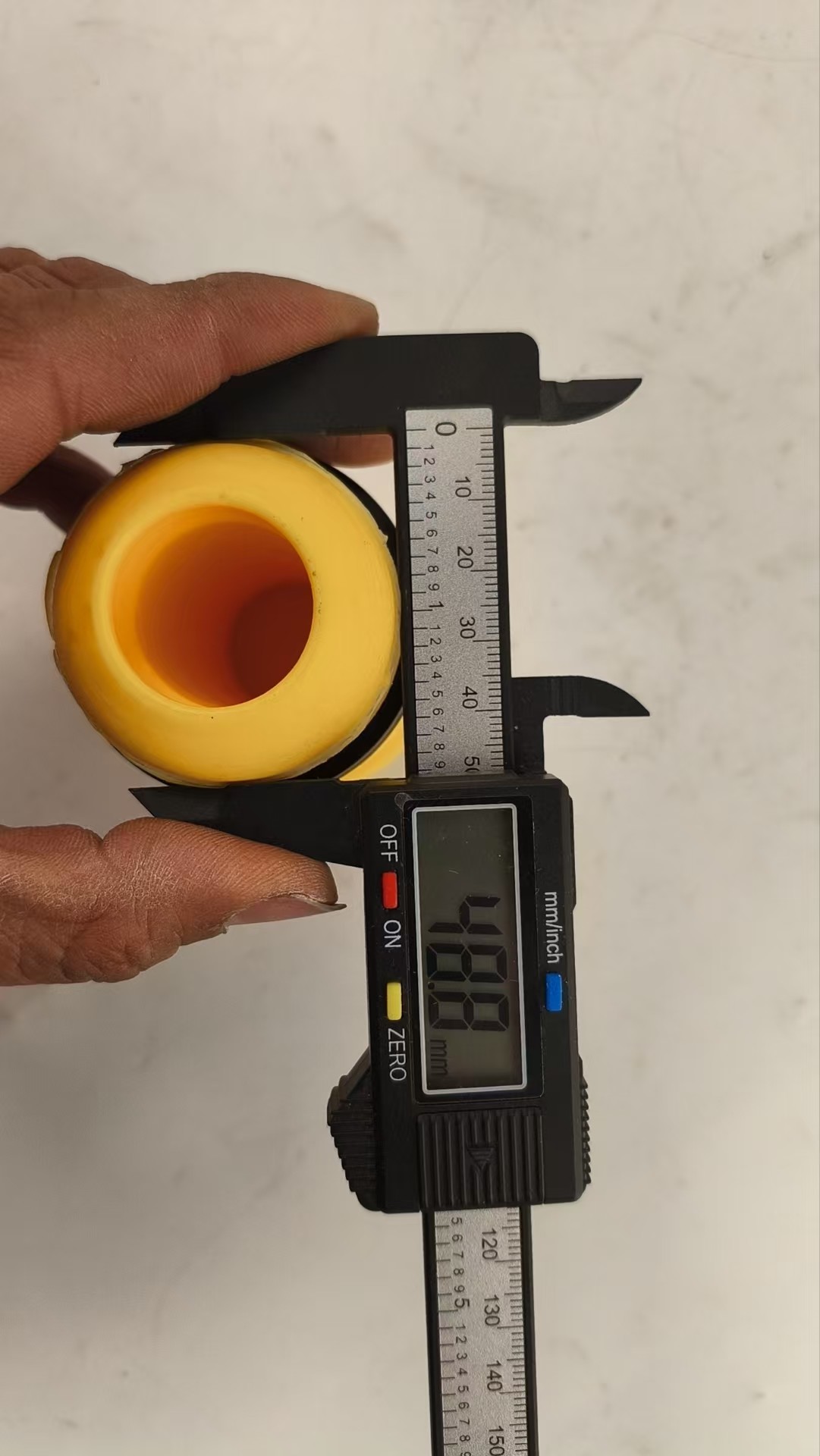 Auto Parts Front Suspension Block Shock Absorber Strut Bumper Rubber Buffer LR001144 for Freelander / Land Rover Evoque / Discovery