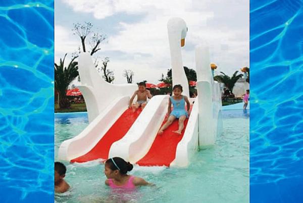 Indoor Or Outdoor White Swan Fiberglass Pool Slide , Water Amusement Park Kids