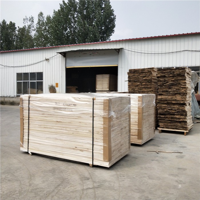 Customized Solid Pine Wood Finger Joint Boards For Furniture Free Spare Parts