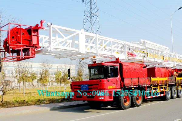1500m Drilling Depth Borehole Drilling Machine With 403kw CAT Engine ZJ15/1350CZ