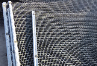 Galvanized Crimped Woven Wire Mesh Stainless Steel 1-5m Width Acid Resistant