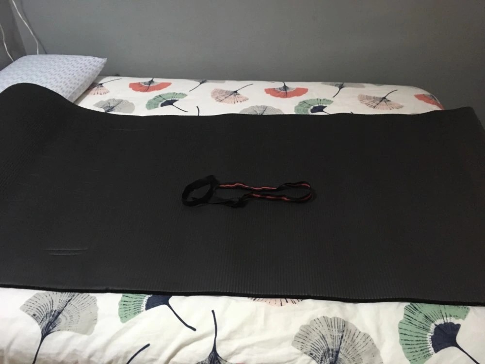 Men Fitness Yoga Mat , Thick Fitness Mat Large Size NBR Non Slip Exercise Mat With Bandages
