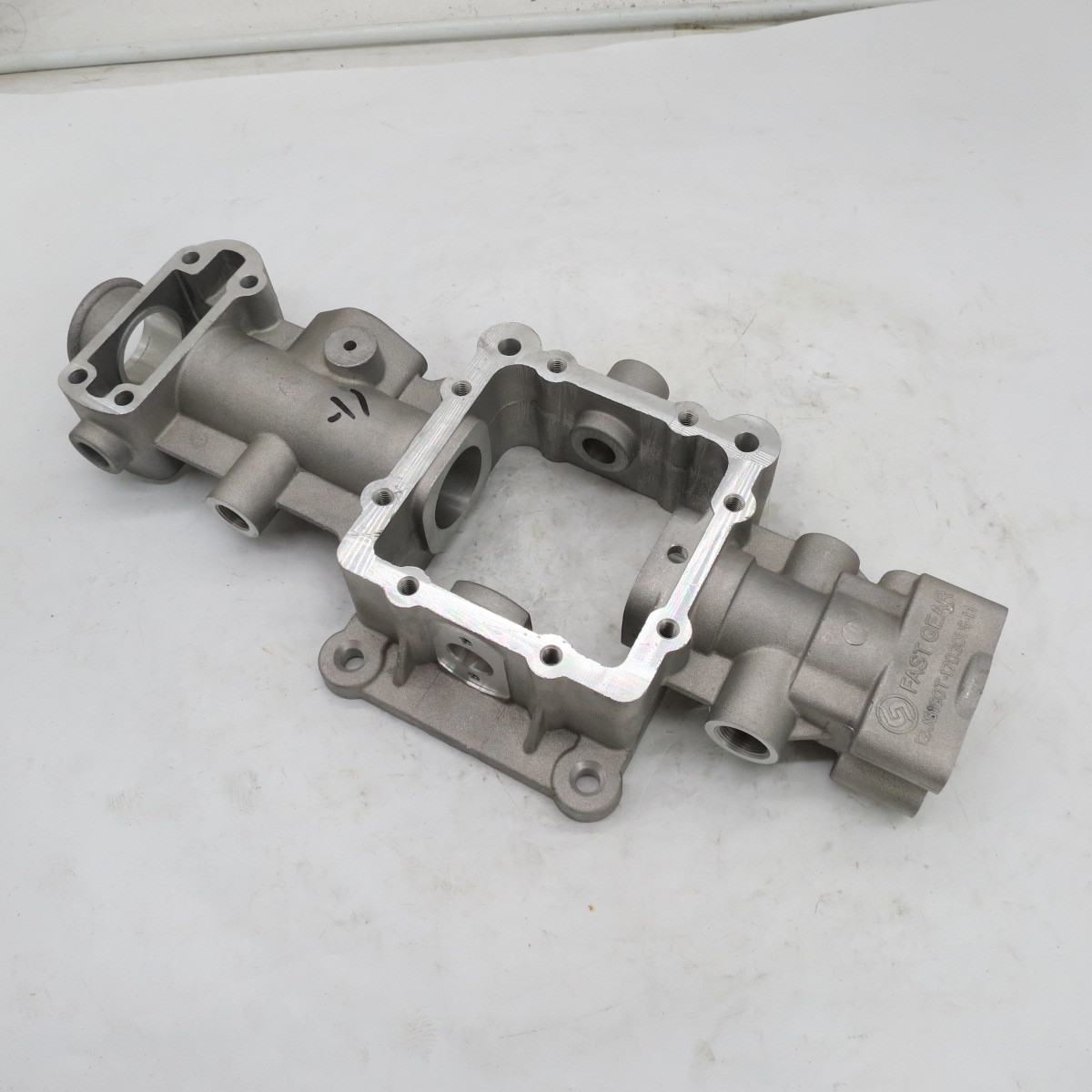 Gearbox double H housing 12JS160T 1703015 15