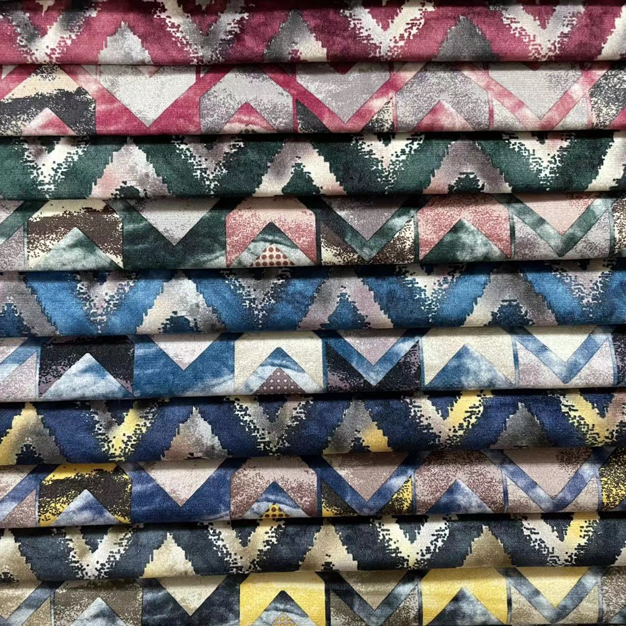 Knitted Digital Print Fabric White Holland Velvet 100% Polyester Fabric For Sofa Textile