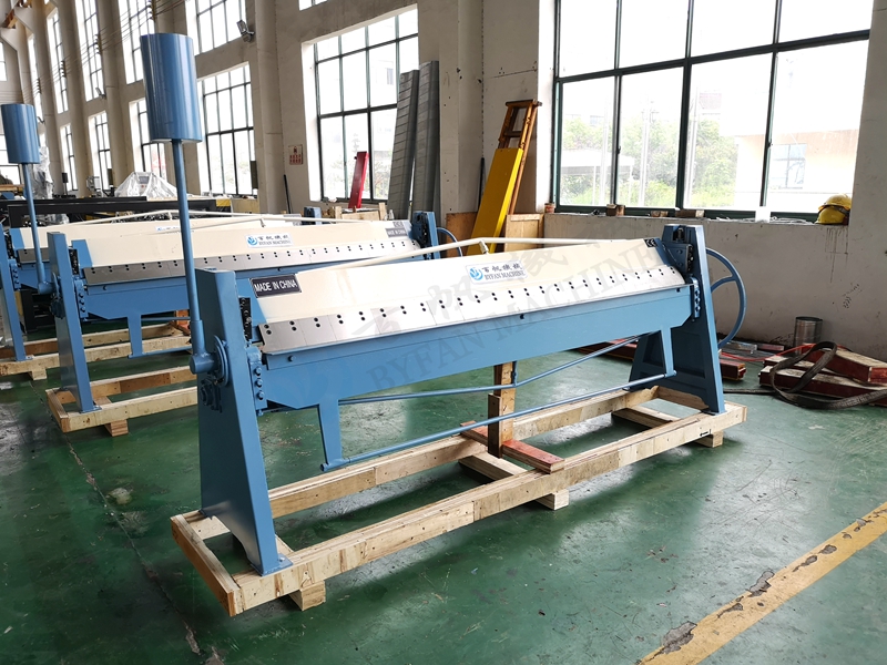 Aluminium Plate Folding Sheet Metal Bending Machine 1.2mm 1.5mm 1300mm 2500mm
