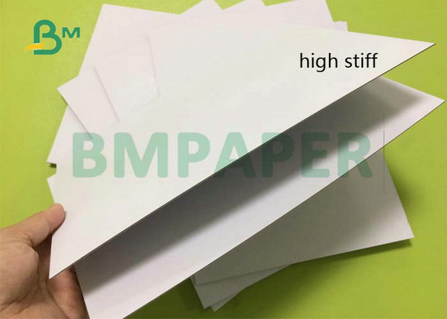 0.7MM 0.8MM 2 Side White Coated Laminated Paperboard To Mount Paper  70 x 100cm