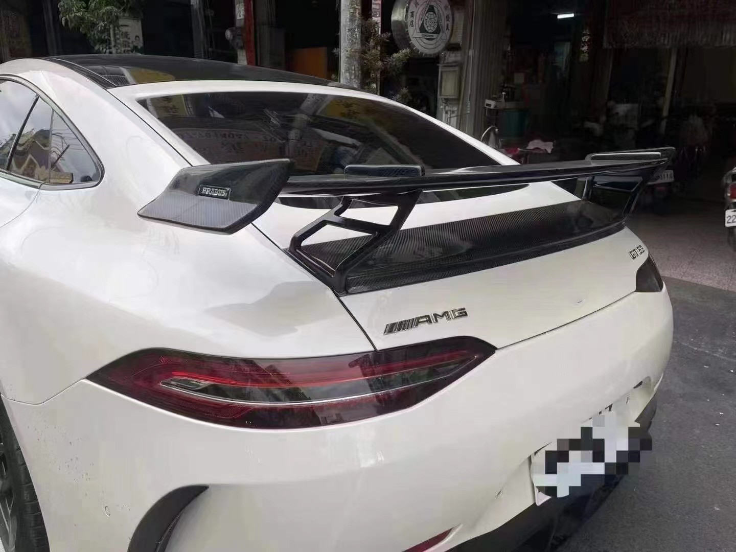 For Mercedes-Benz AMG GT50 GT63 Carbon Fiber Spoiler AMG GT50 GT63 Upgraded RT900-style Carbon Fiber Spoiler Wing