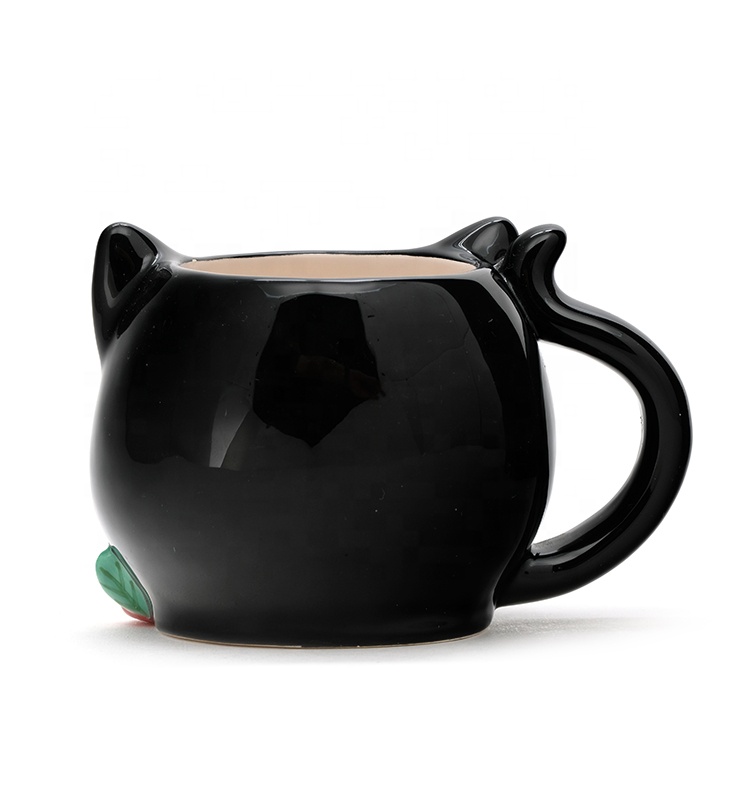 Best Selling Cute Earthenware 3d Cat Shaped Animal Ceramic Mugs Design With 3D Handpaint