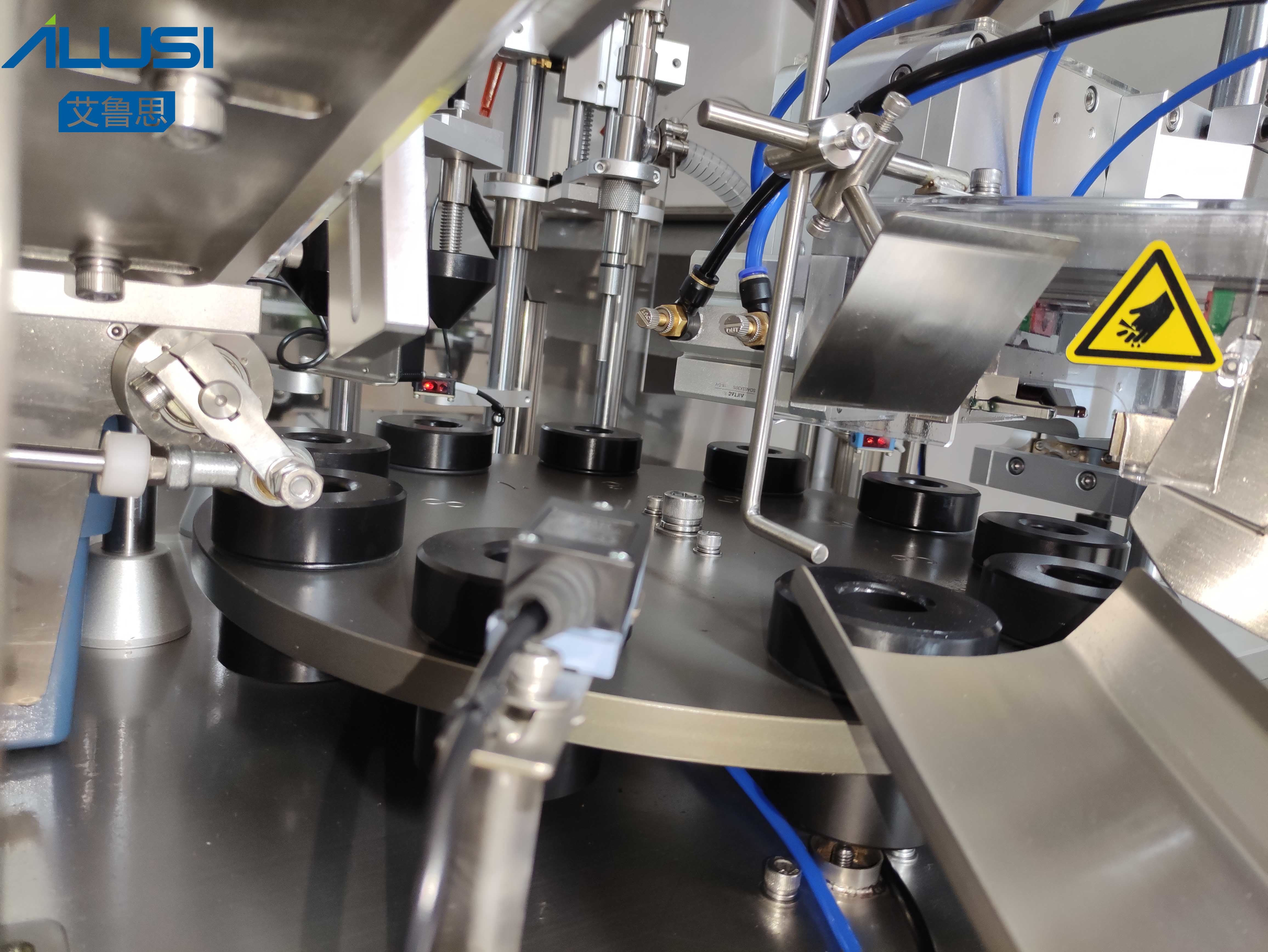 Ultrasonic Hand Cream Circular Arc Tube Filling Sealing Machine With Rounded Corner Sealing
