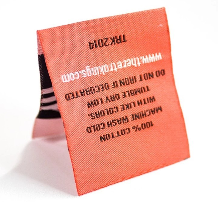 Custom Cloth Badge Woven Neck Labels High Density Computer Weaving