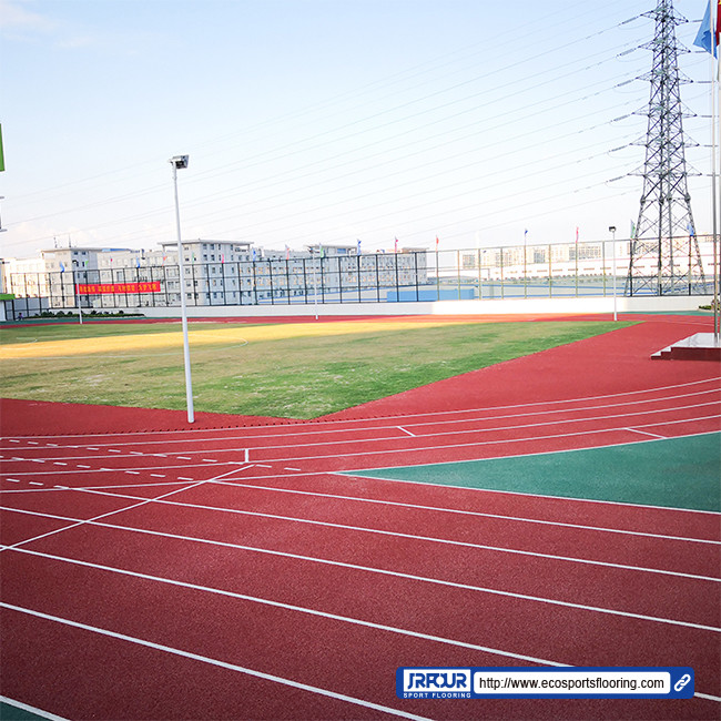 UV Resistance Permeable Sandwich System Running Track Waterproof
