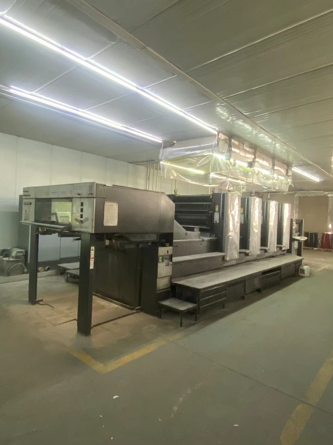 High Productivity Used SM102-4 Heidelberg Printing Machine Germany 25000 KG