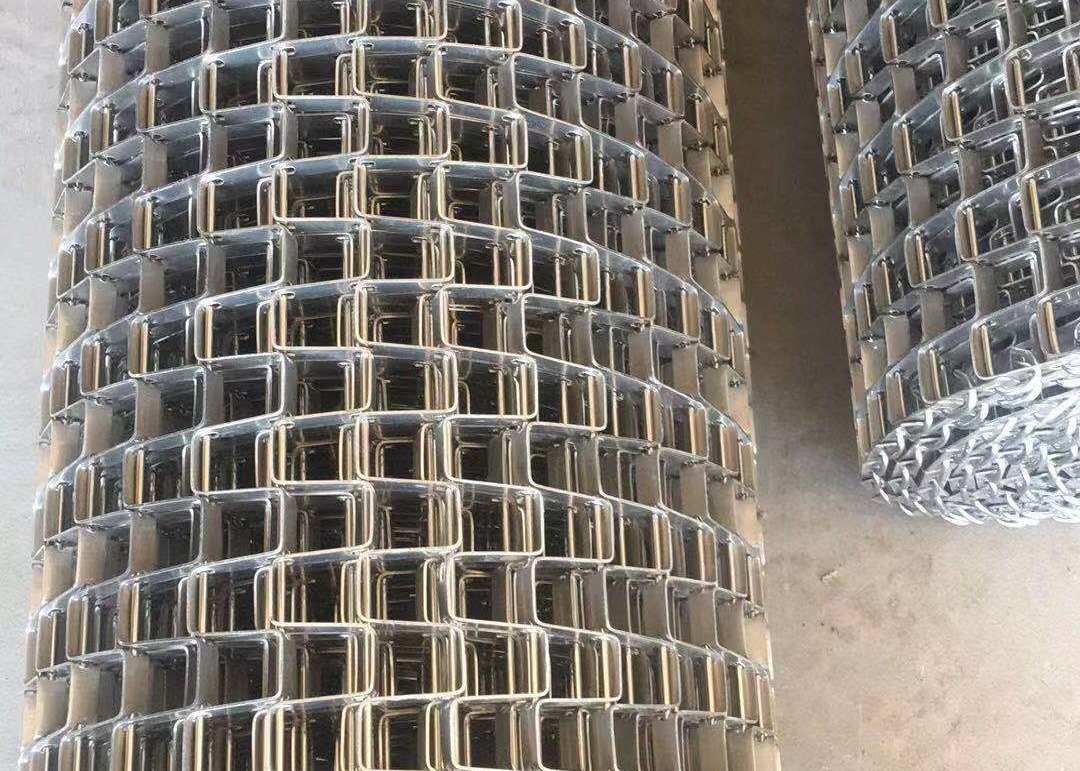 Spiral 304 SS Conveyor Wire Belt Corrosion Resistant 4.0m Width