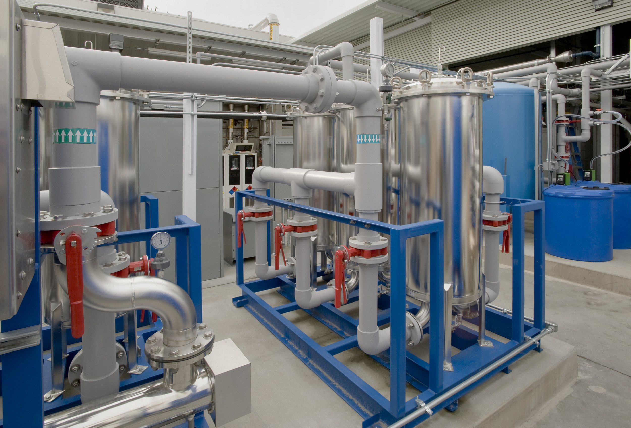 ISO/CE 50T/H Well Underground Water Purification System For Treatment UV Lamp Water Treatment