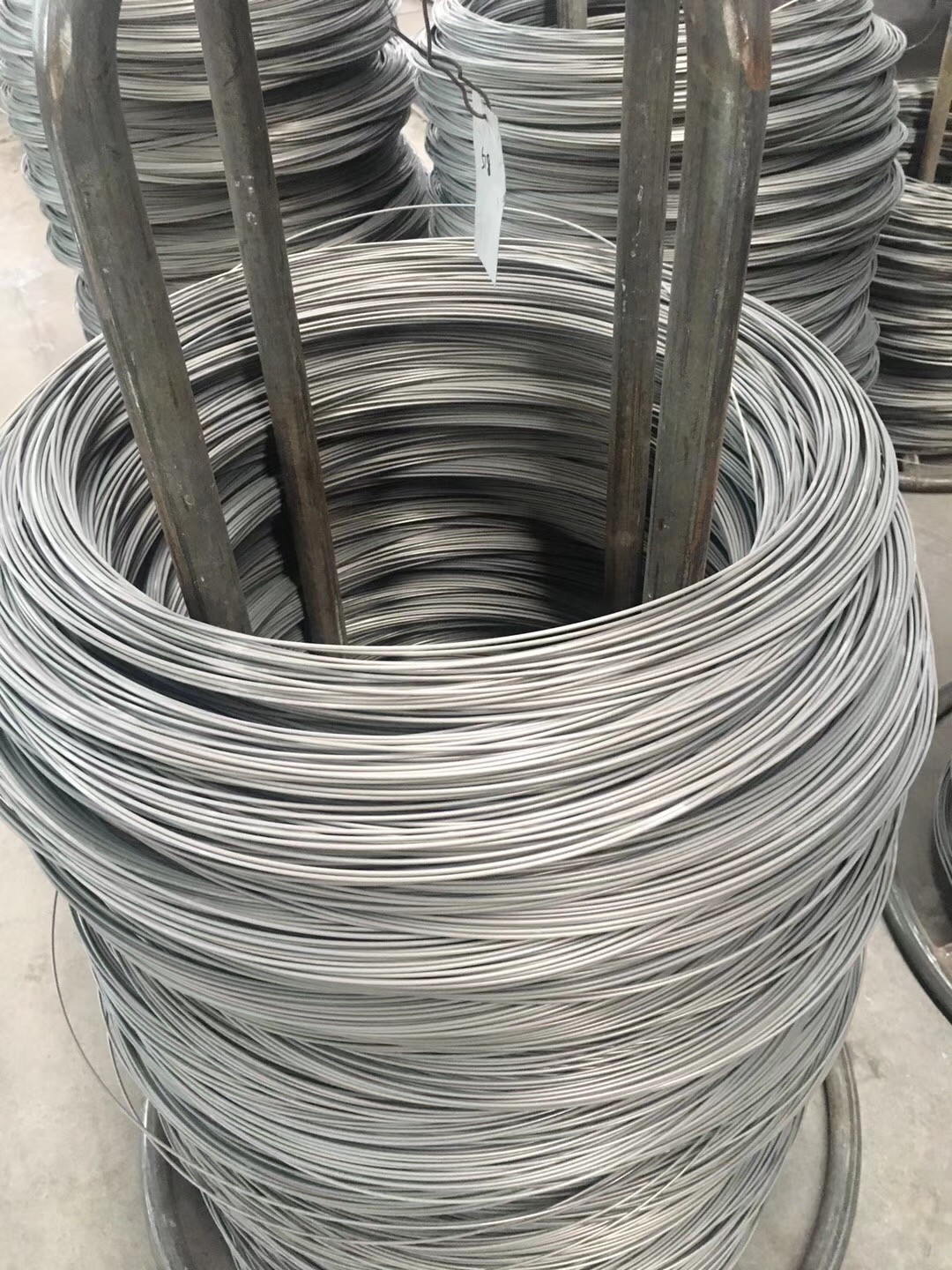 Cold Drawn Stainless Steel Wire In Coil or Ground Round Bar EN 1.4031 DIN X39Cr13