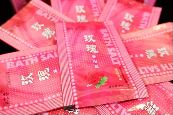 Pink Natural Plant Foot Bath Salt 28g×40pack Whitening Skin SPA Bath Salt