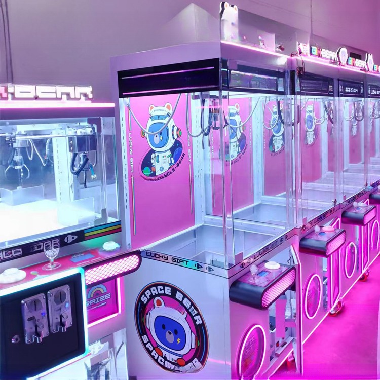 Dreamland funny coin games plush toys doll prize machine coin operated kids toy vending machine