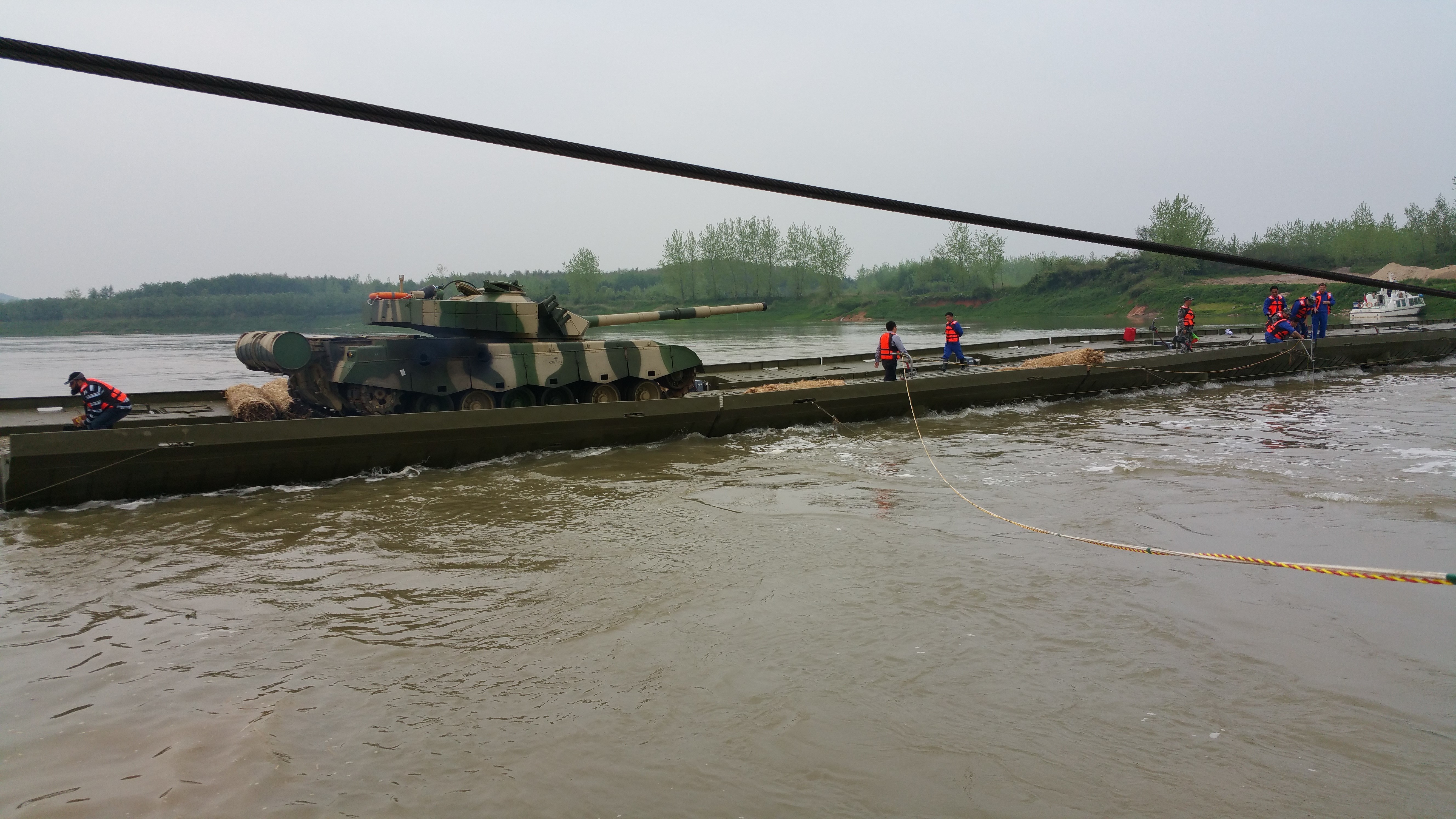 Interior Bay Weights 10t Floating Pontoon Bridge Ferrying Raft