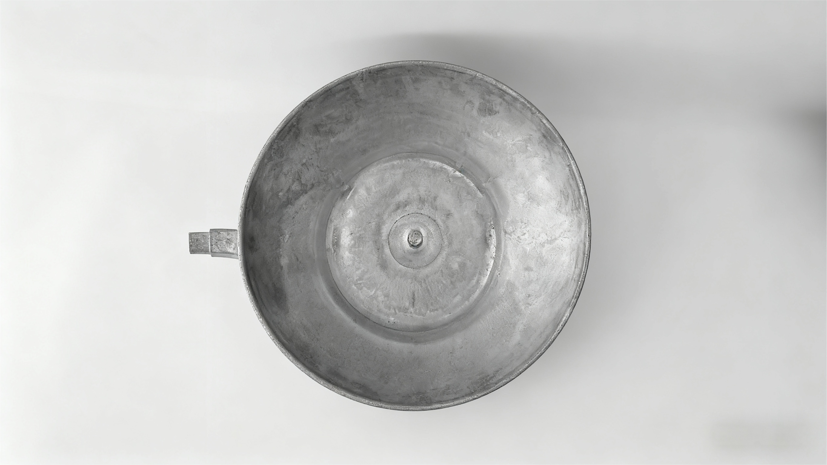 China EMT Magnesium Alloy Wok: Effortless Stir-Frying, Even Heat Conduction Without Burning, Healthy & Coating-Free on sale