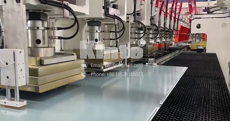 Freezer U shell forming line