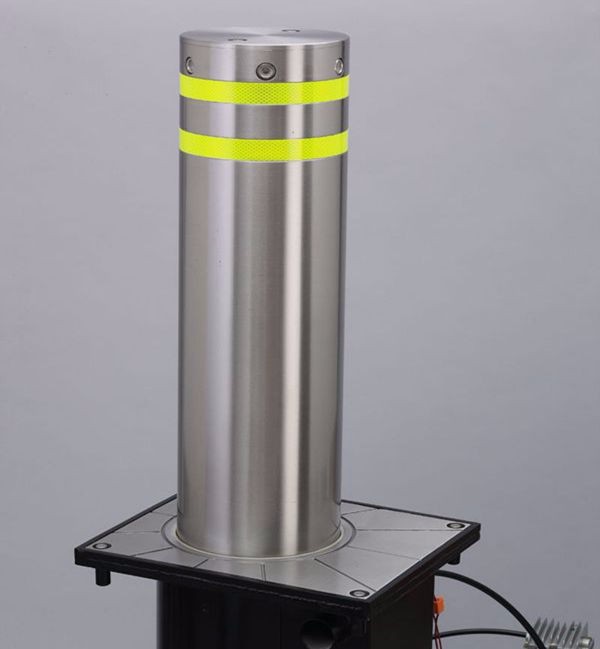 Auto Bollards Telescopic Security Post Pneumatic Type For Driveway Wharf