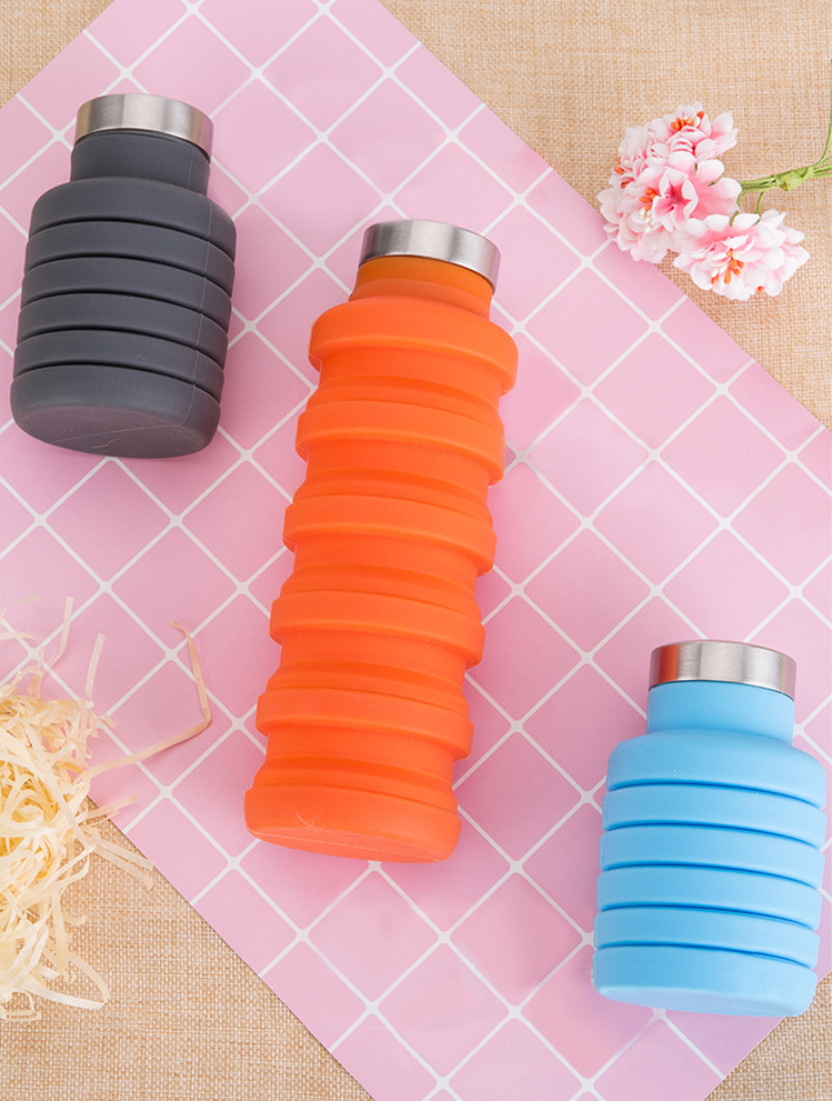 Eco Friendly 500ML Compressible Silicone Roll Up Water Bottle