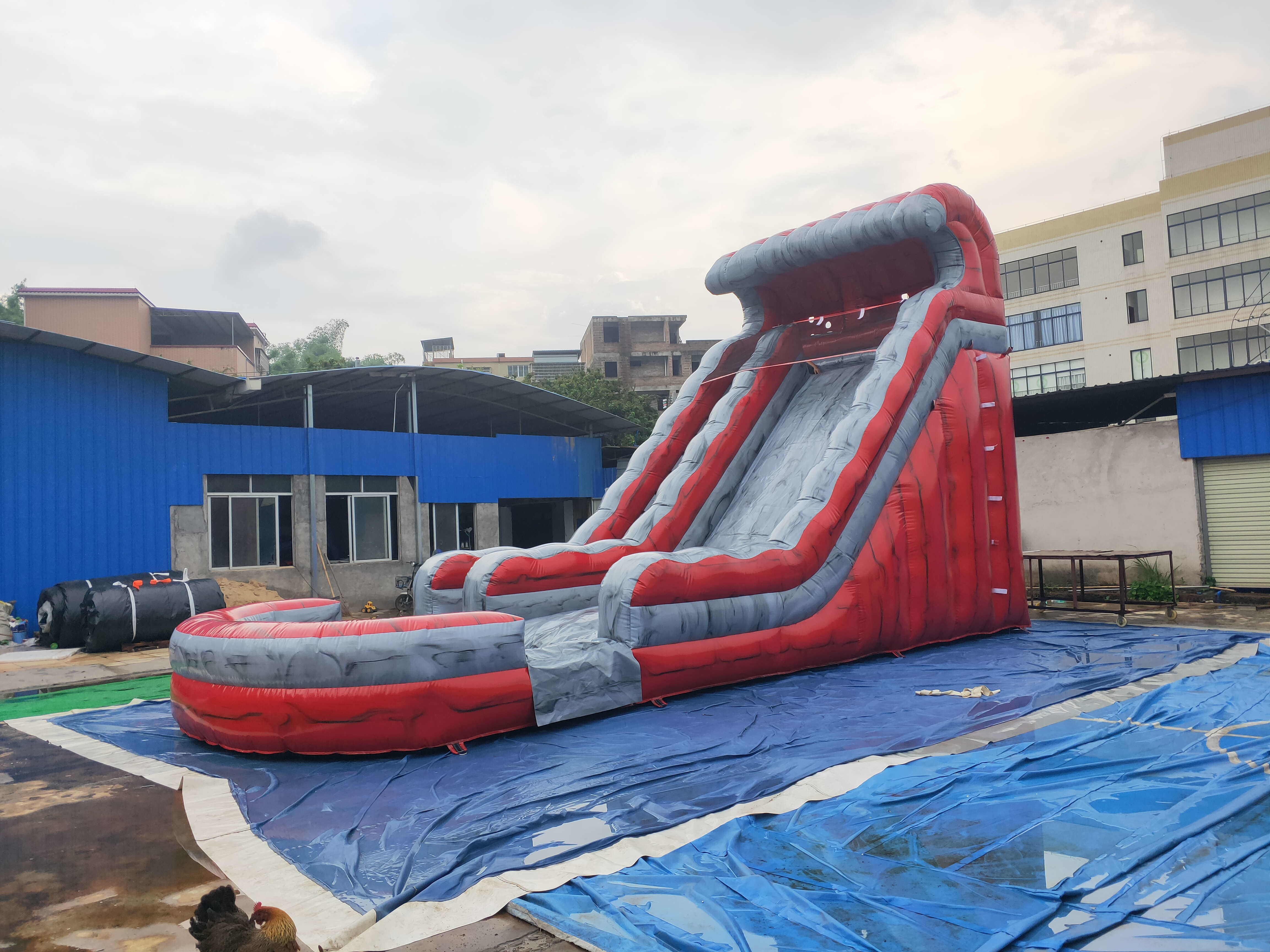 Tripple Stitch 0.9mm PVC Inflatable Water Slide With Pool 8m Dia