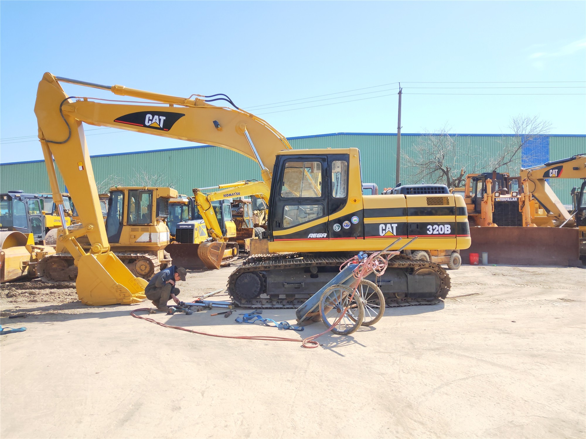 Used Excavator Original Caterpillar 320BL Secondhand 20ton Crawler Digger