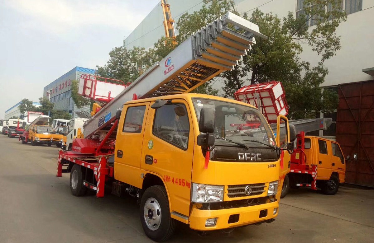 28 meters Telescopic Boom Aerial Work Vehicle with Hydraulic Lifter Boom Truck