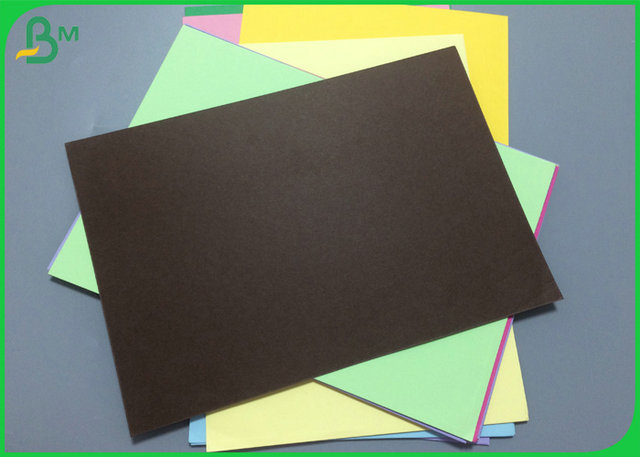 Pink Green Yellow Colored Bond Paper Sheet 200gsm 230gsm For Normal Printing 