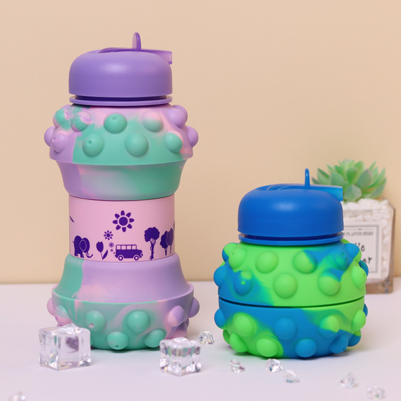Doughnut Collapsible Water Bottle For Kids 19oz BPA Free Leakproof Silicone Rainbow Water Bottles For School Students