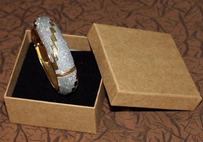 Free sample Luxury velvet drawer packaging perfume custom paper box with logo stamping golden,headband packaging box for