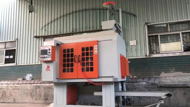 Interface Brass Water Tap Sand Casting Machine With Conveyor