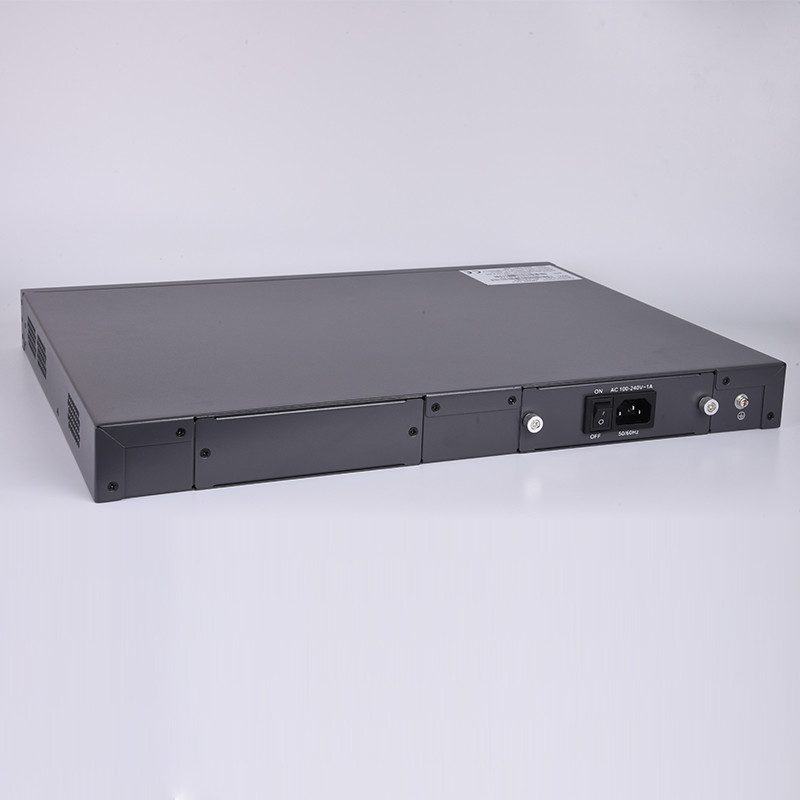 1:128 Class B+/C+ Connector GPON 8 Port OLT