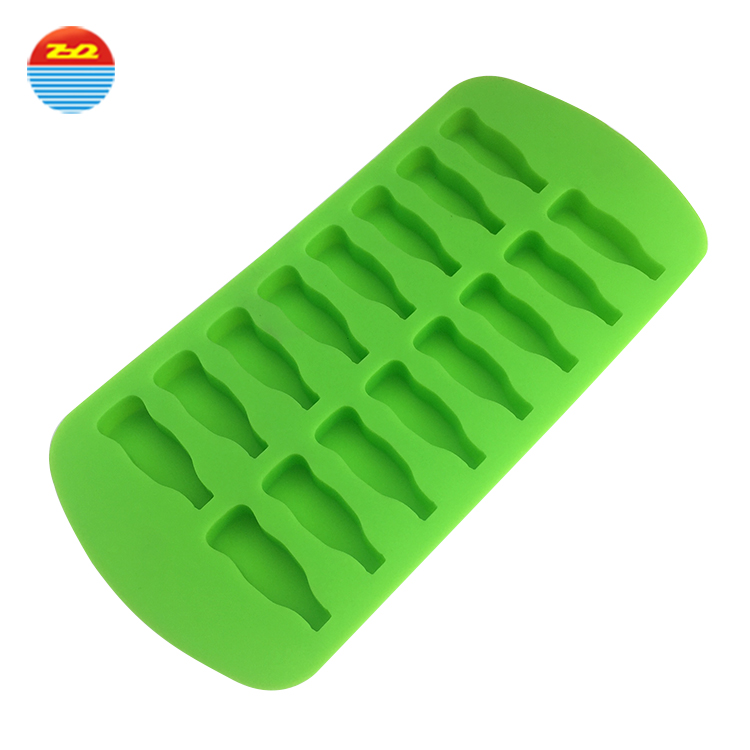 Large personalized Cola Coke bottle shape custom silicone ice cube tray mold