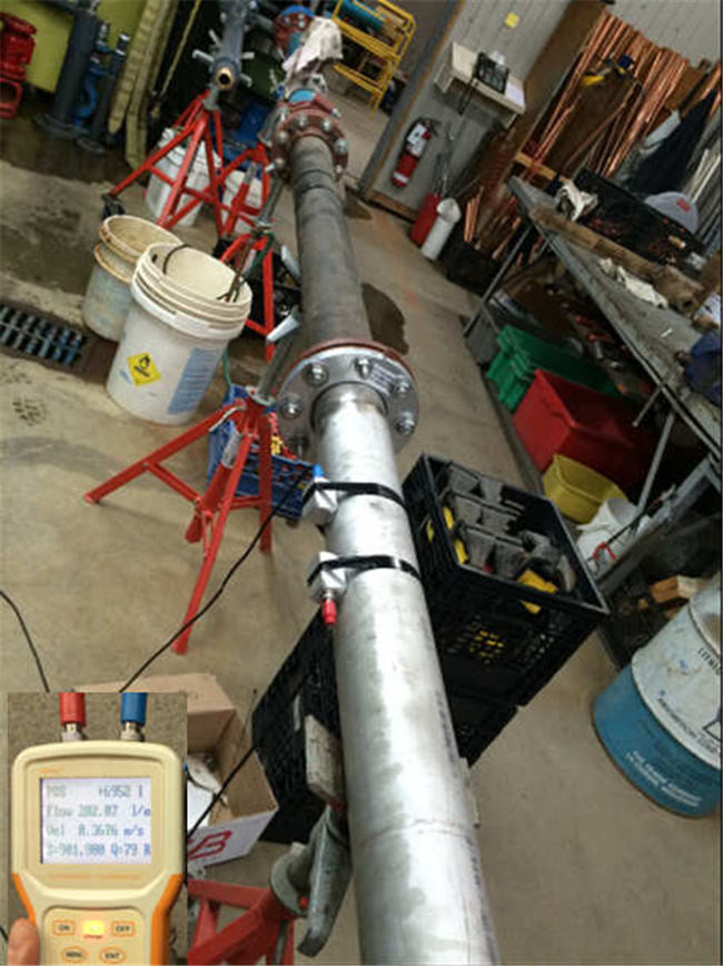 Chemical Industry Handheld Ultrasonic Flow Meter Wide Bi - Directional Flow Range