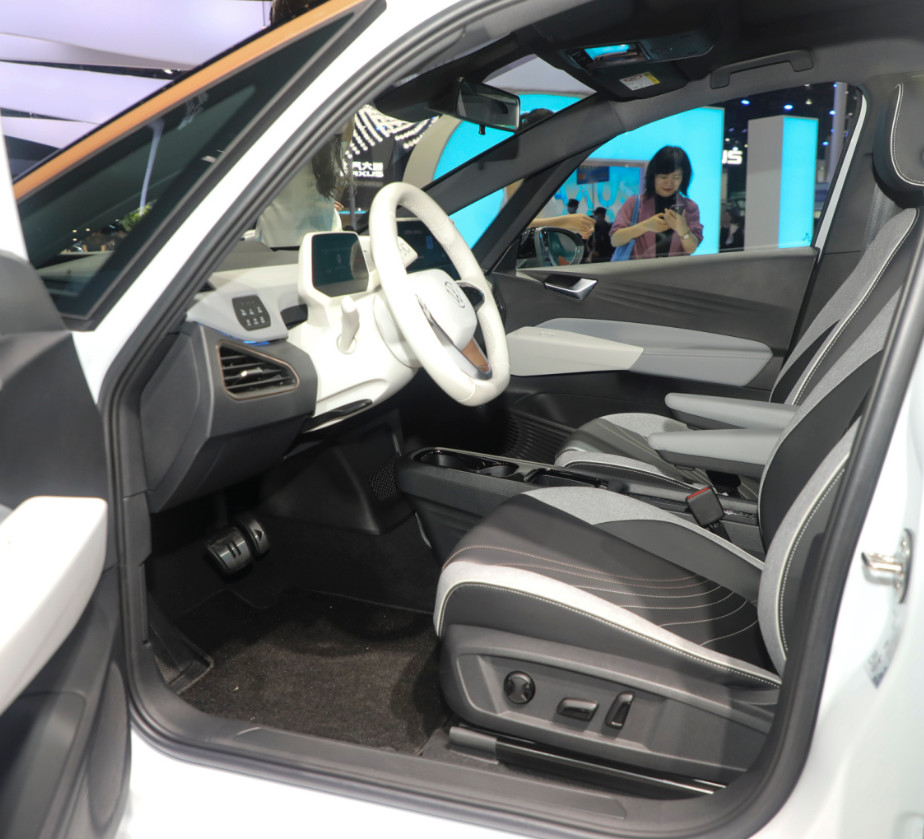 Volkswagen VW ID.3 2023 Compact Car Electric 5 Door 5 Seats Hatchback