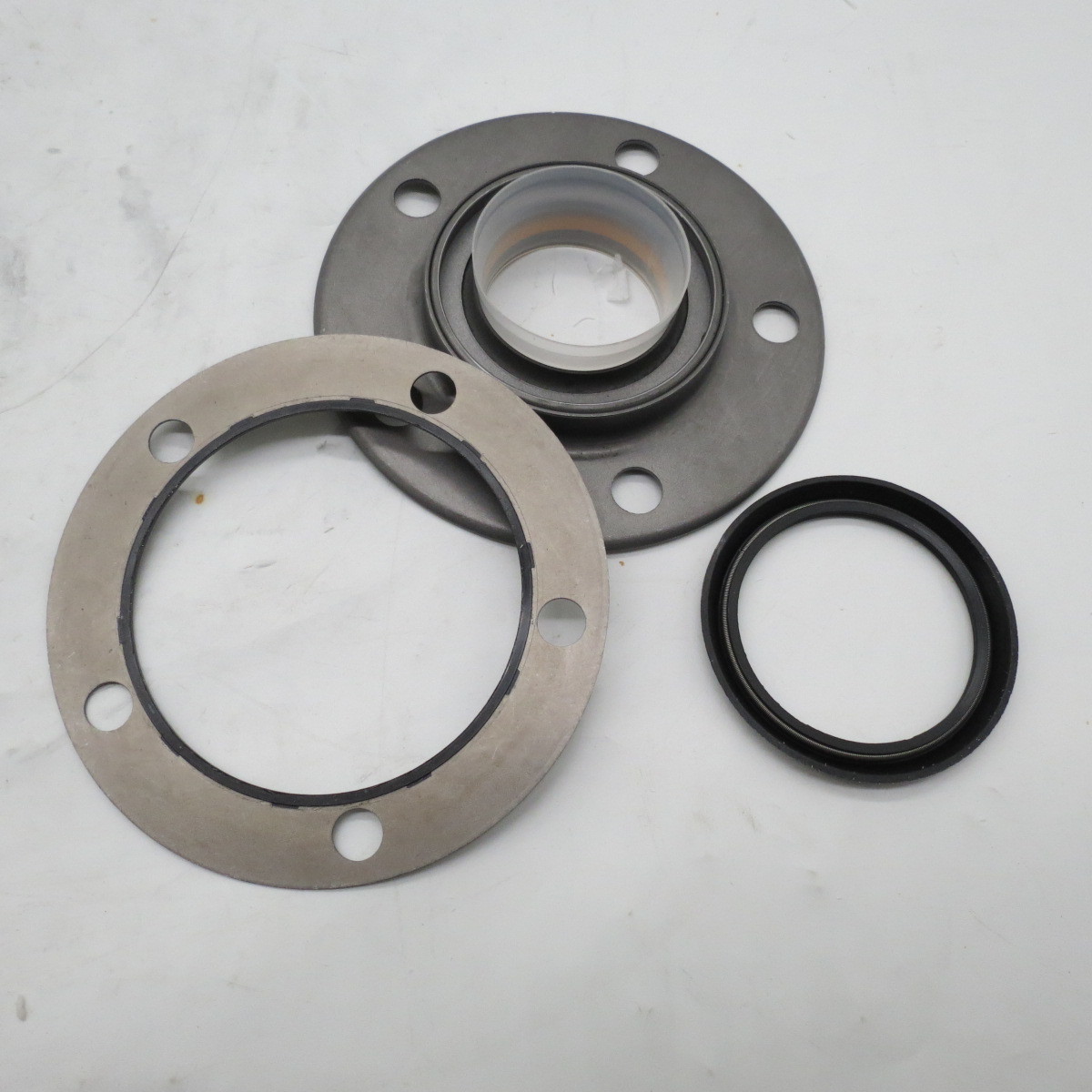 Excavator Accessory Drive Oil Seal 3803489Excavator attachment drive oil seal, 3803489