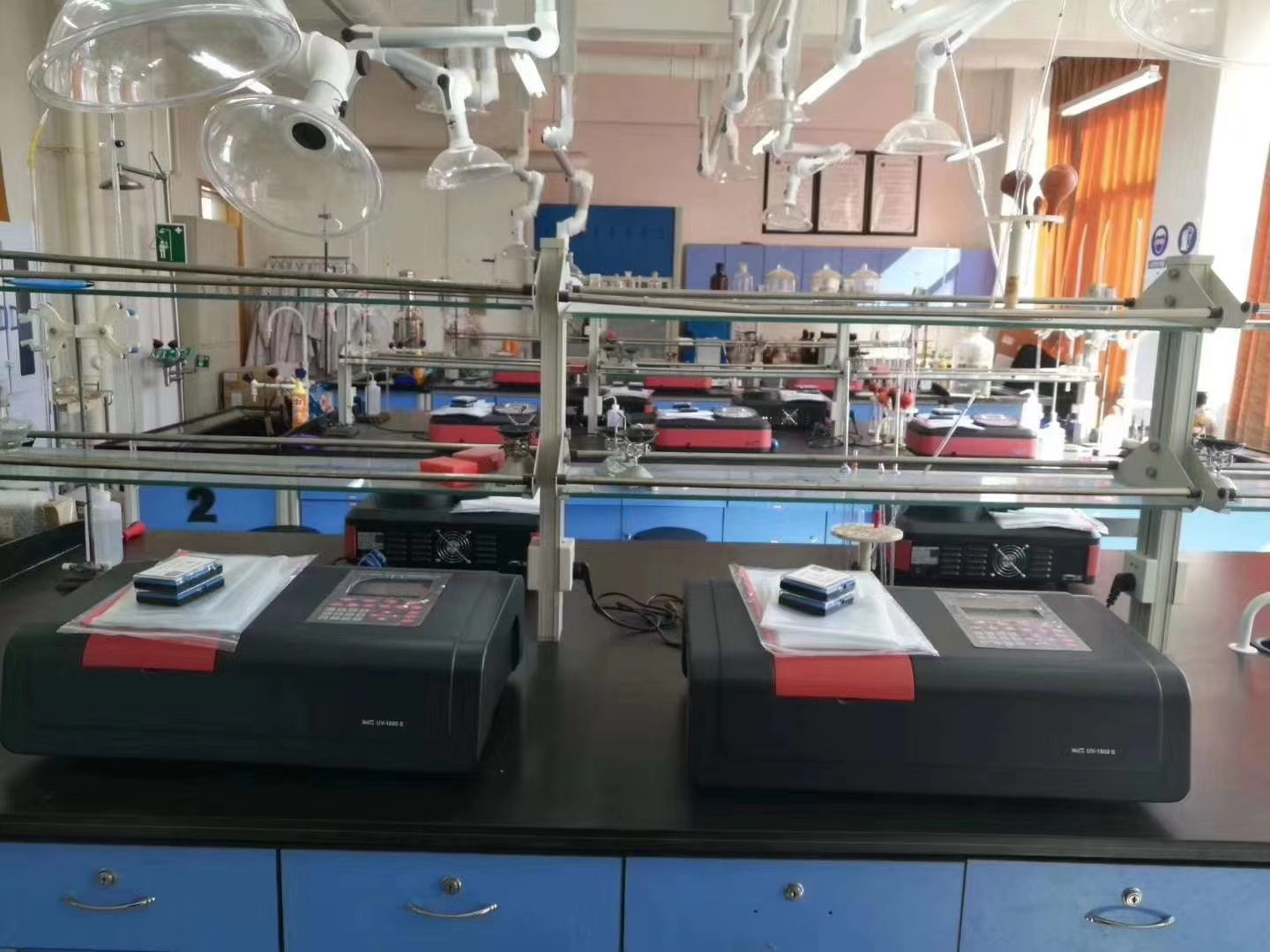 UV Macylab Visible Matter Dual Beam Spectrophotometer Manganese
