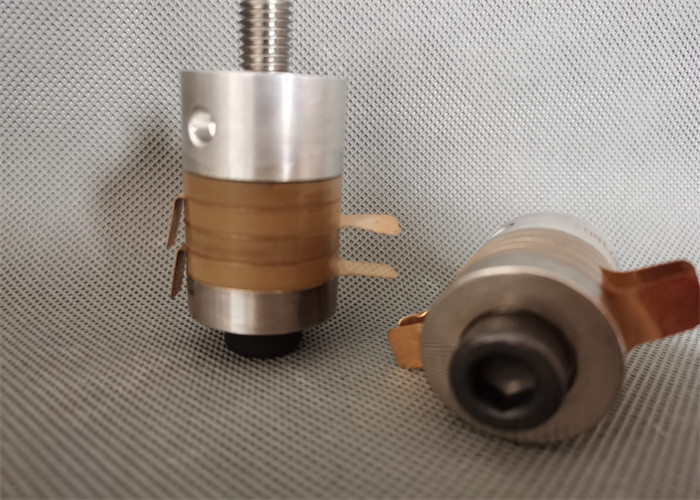 500w Ultra Cutting 40Khz Transducer With Capacitor Range From 5100pf To 7500pf