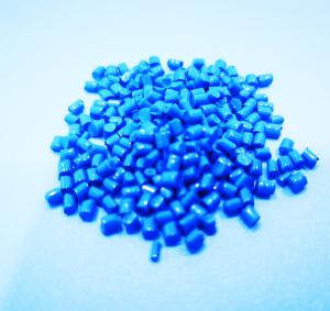  Solid Pellet Electret Masterbatch Blue Color HDPE Food Grades Manufactures
