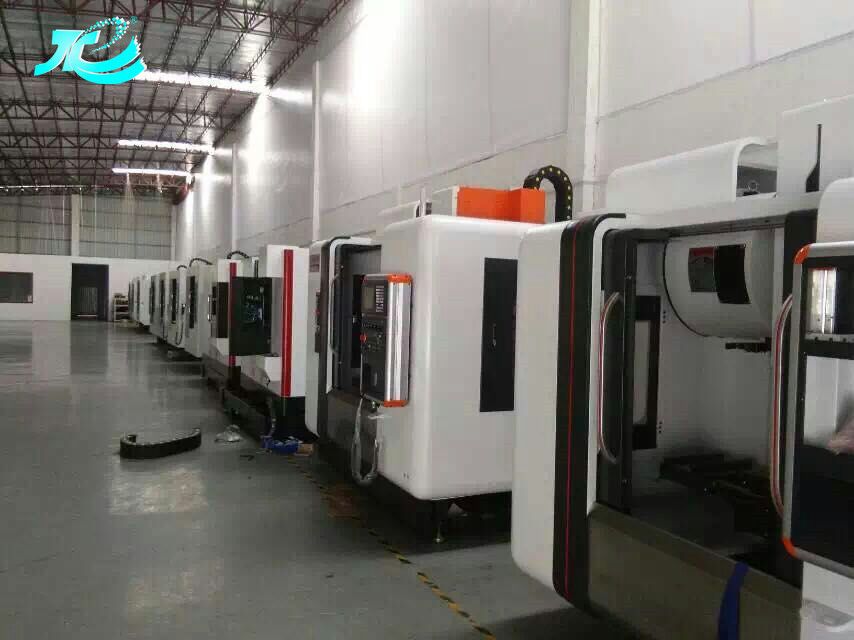 QH-V Making Milling CNC Tapping Machine QH-V6 X Y Z Axis Travel 600*400*450mm