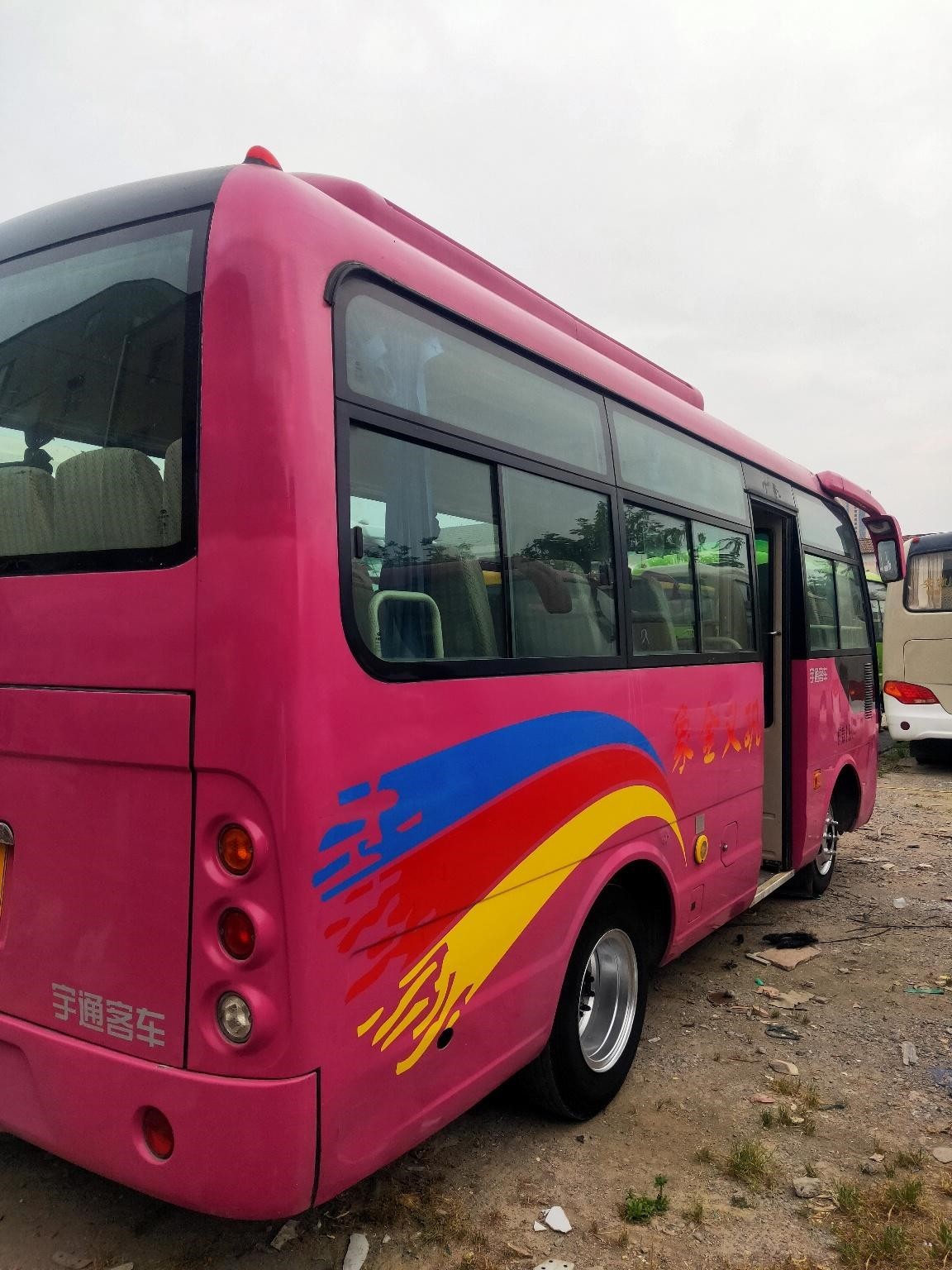 Second Hand Mini Used Yutong Bus ZK6609D2 19 Seats Front Engine Air Conditioner