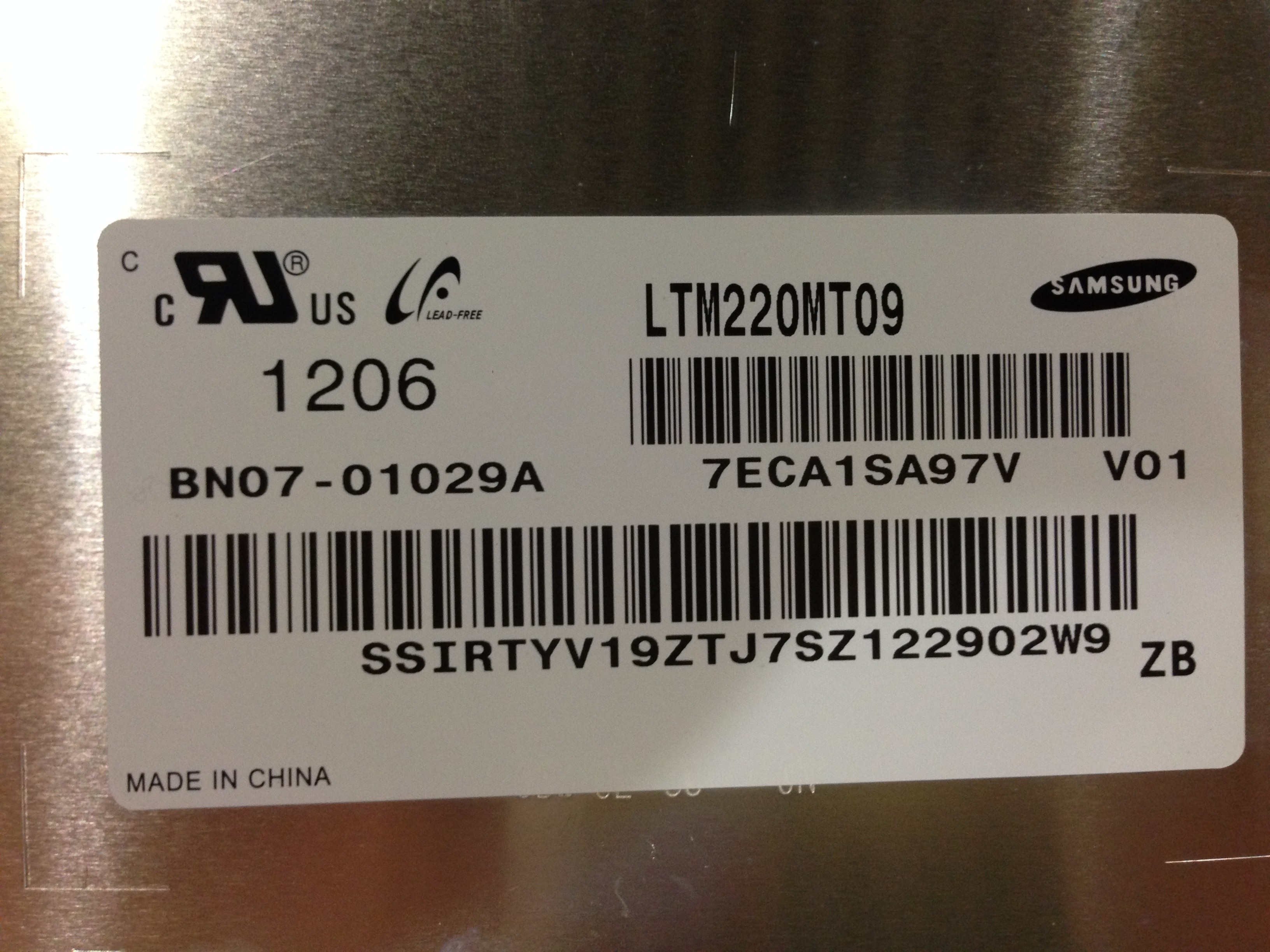 LTM220MT09 Samsung 22.0" 1680(RGB)×1050, 250 cd/m² INDUSTRIAL LCD DISPLAY