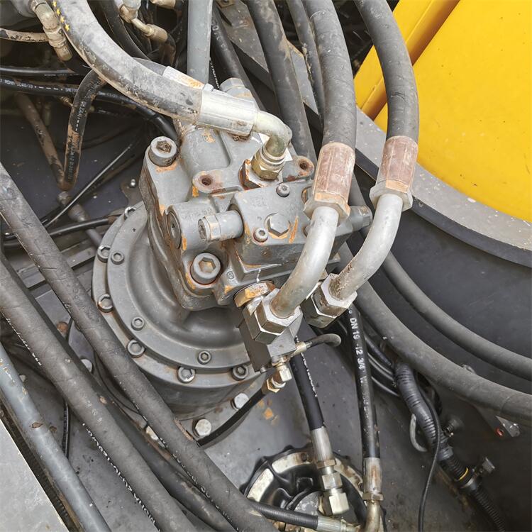 Korea-Made 21 Ton Volvo 210 Crawler Excavator with 107 KW Engine in Good Condition